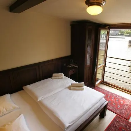Hotel na wodzie Ristorante Matylda 3*